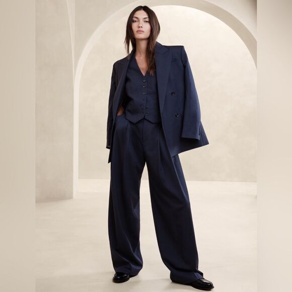 NWT! Banana Republic Navy Blue Siena Italian Wool Vest - Size 0 🗺️ - Picture 5 of 10